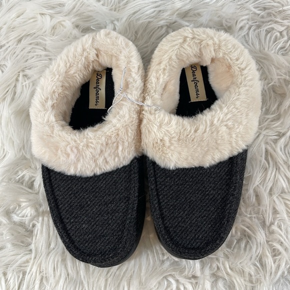 DEARFOAMS Slippers With Memory Foam Slip On Size 7-8 NEW - Picture 3 of 13